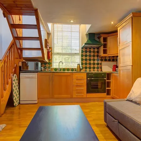 Wonder Ballsbridge Luxury Chalet Near Aviva